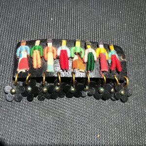 Women hair clip. Vintage, handmade in Peru. 1979